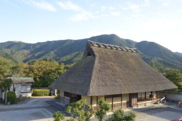 滝畑ふるさと文化財の森センター（大阪府河内長野市）で古民家を見てきました。