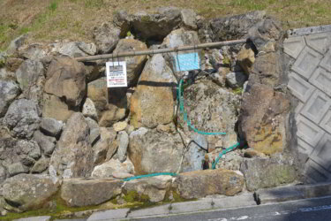 夏日の極上水（岡山県新見市） ～岡山県で「平成の名水百選」に選ばれている唯一の名水～